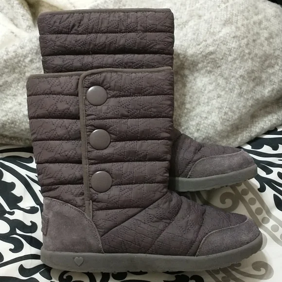Ugg boots adult size 5 Gray - Picture 2 of 9
